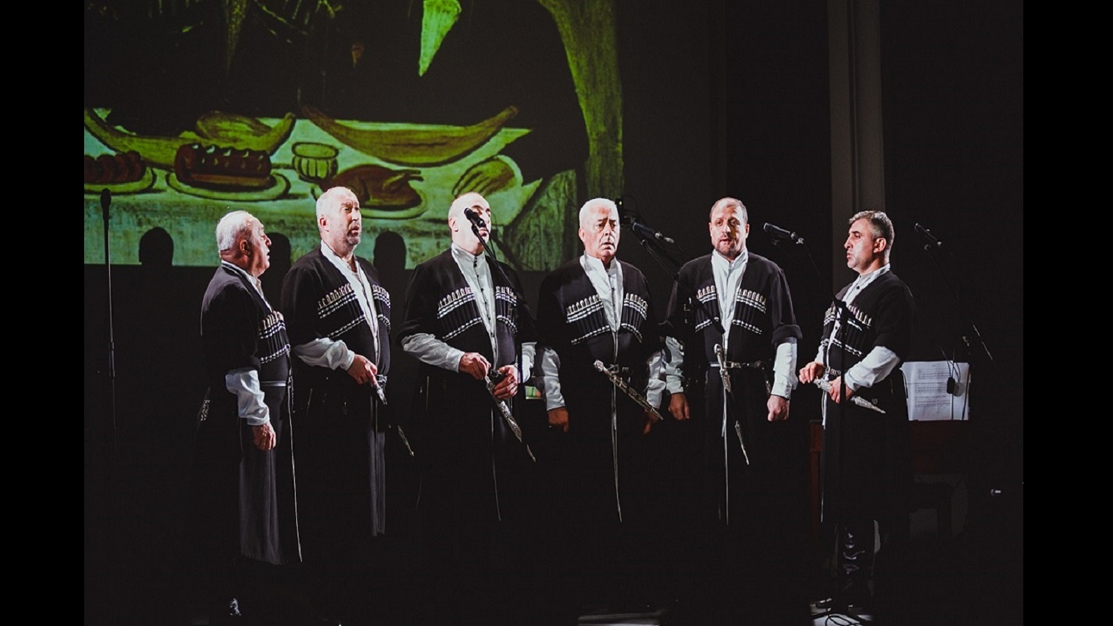 Тбилисо концерт грузинское многоголосие и танцы красивые фото. Басиани хор. Басиани грузия. Ансамбль тбилисо. Эгриси ансамбль танцевальный.