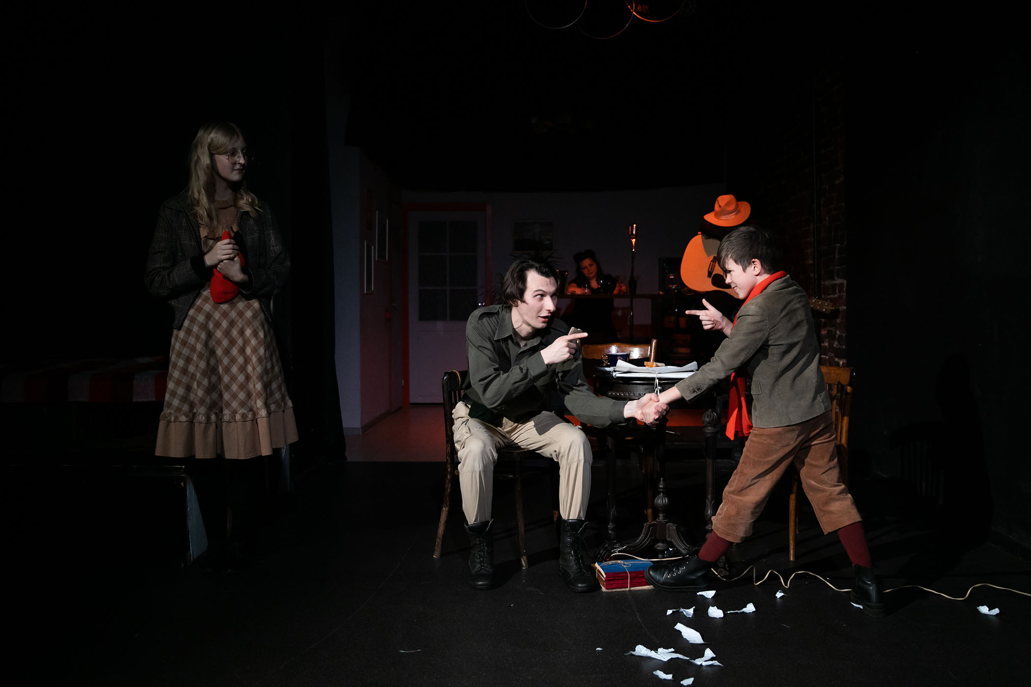 С любовью и всякой мерзостью – афиша