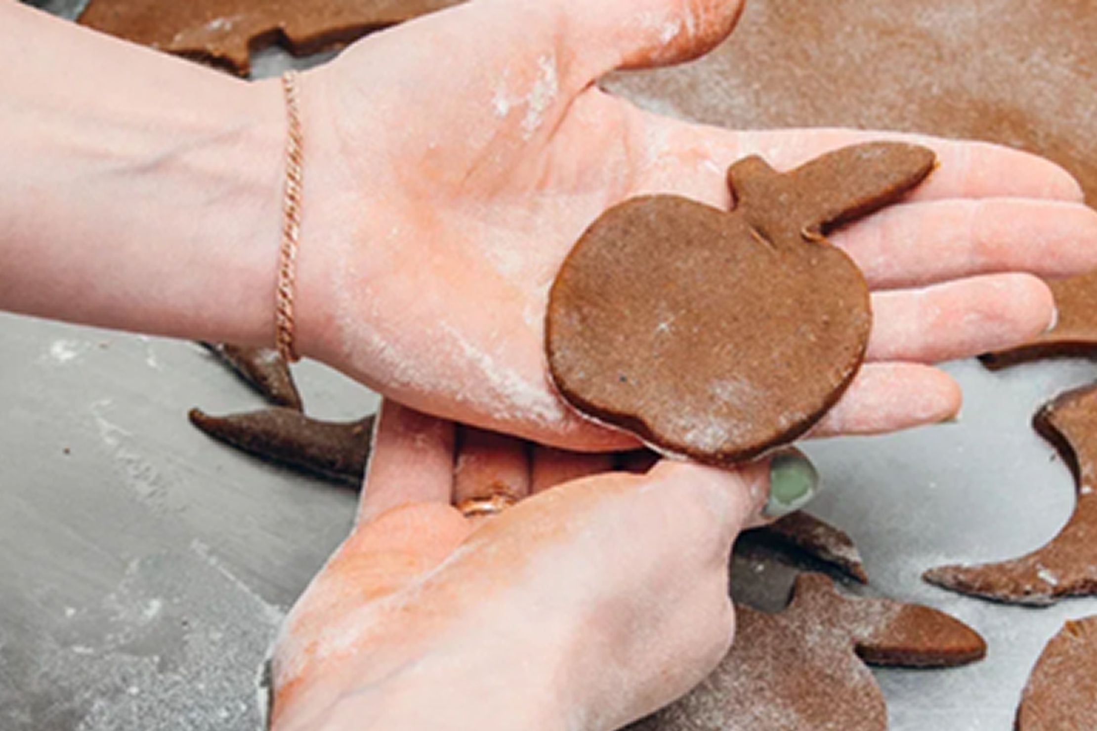 Новогодняя выпечка пряников и экскурсия в музее – афиша