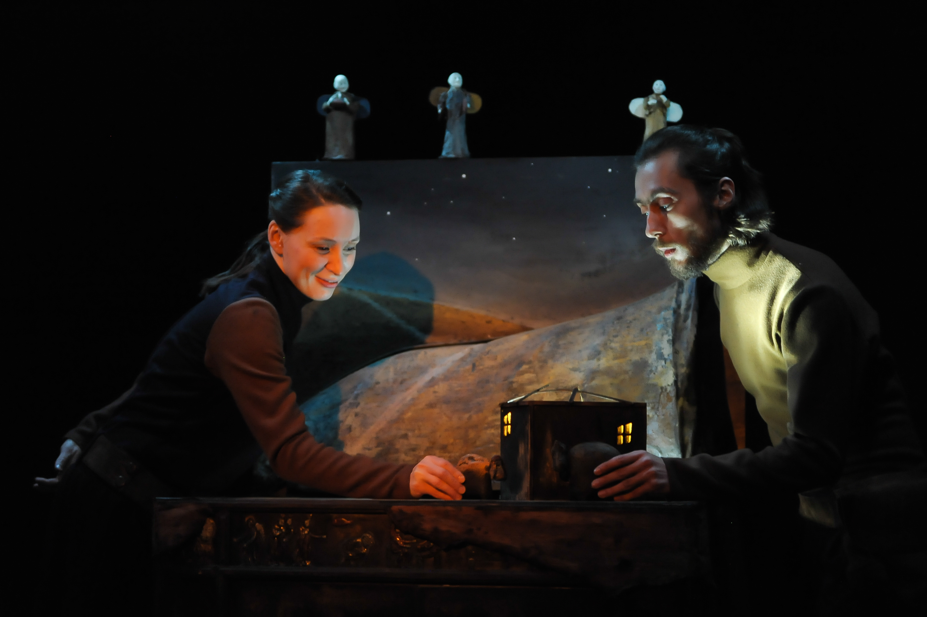 Вол и осел при яслях – афиша