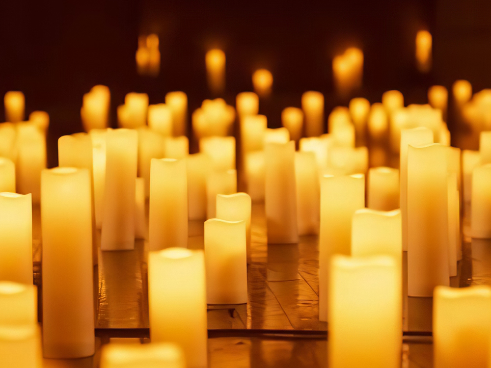 Арфа при свечах – афиша