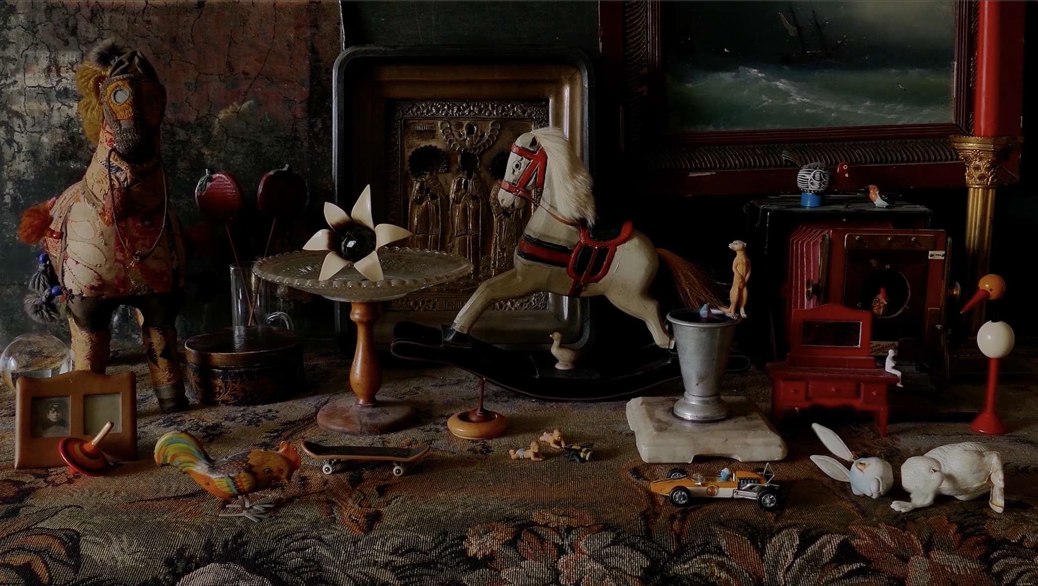 Все напоказ? – афиша