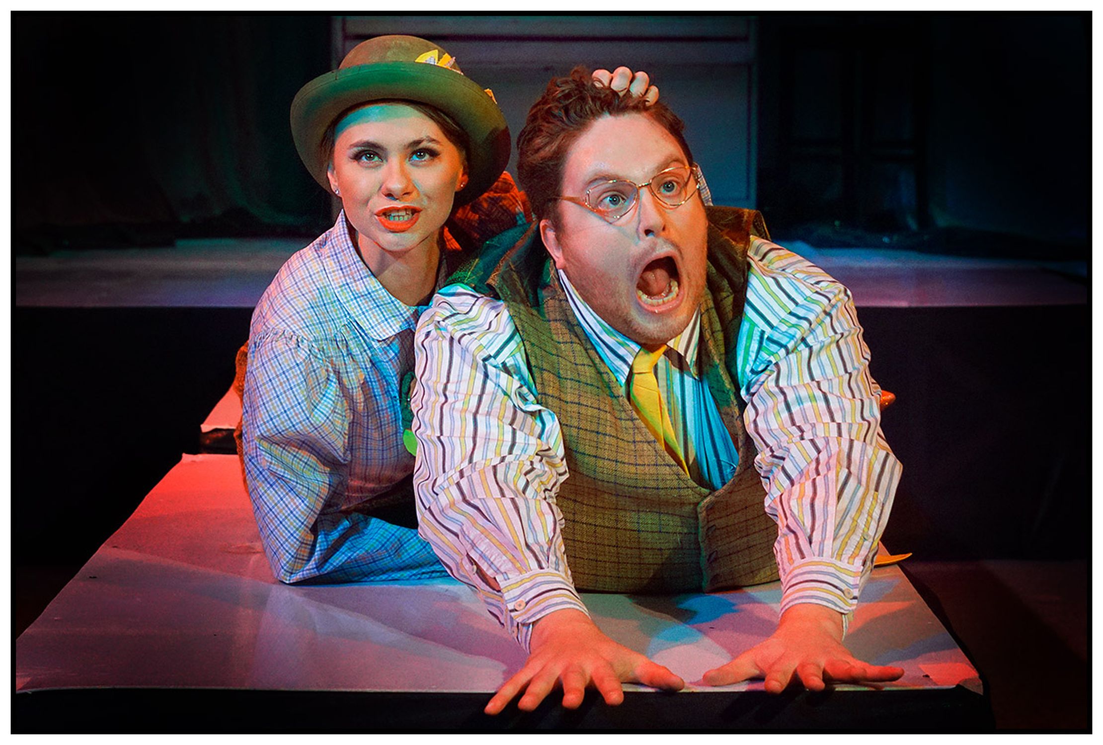 Лысая певица – афиша