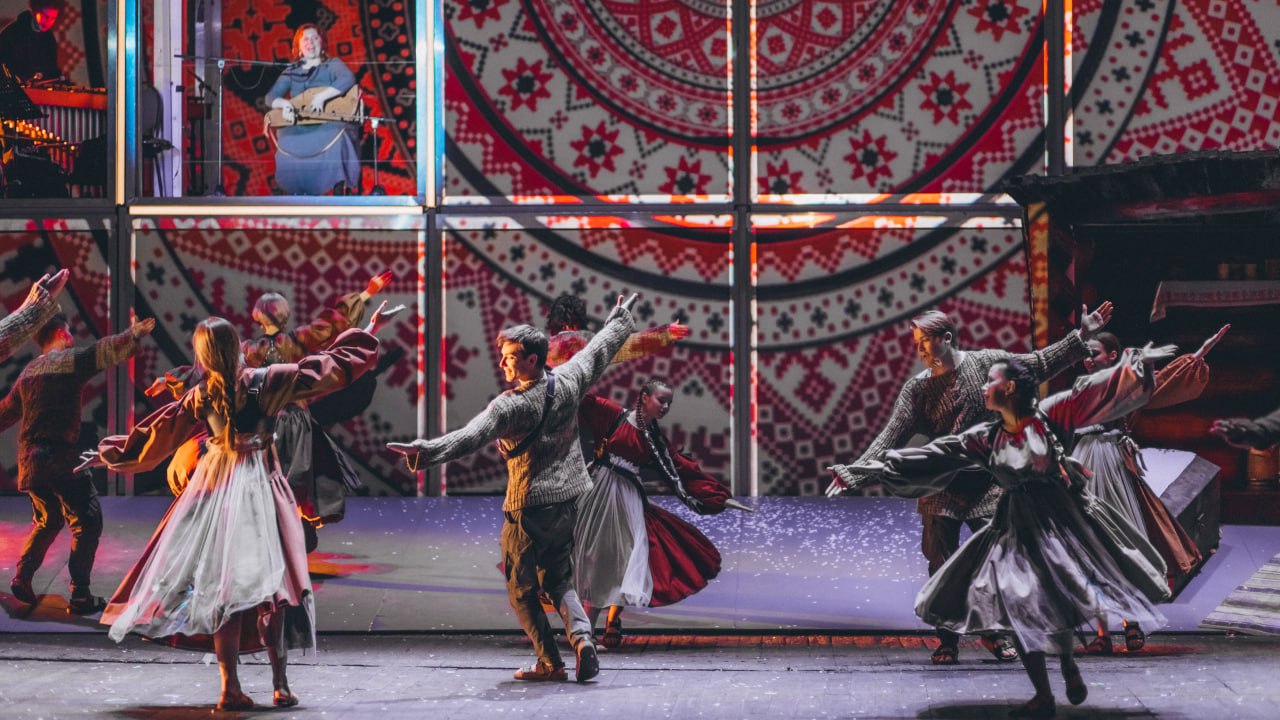 Лавр – афиша