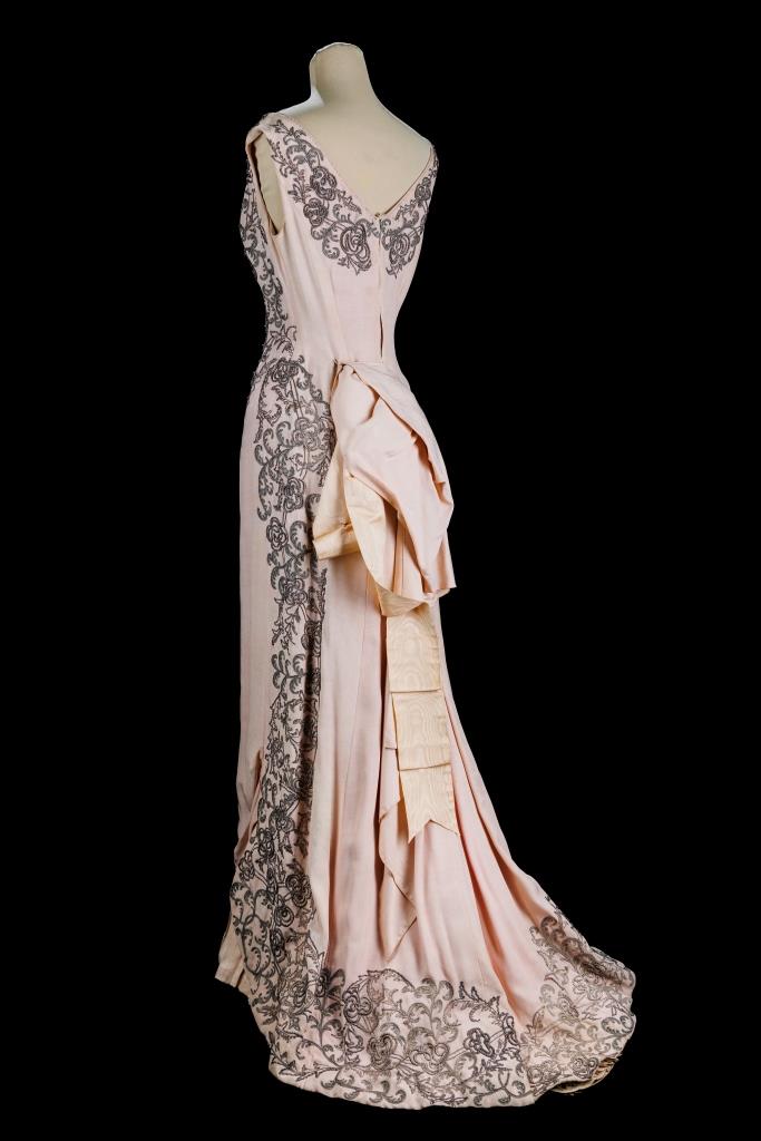 Ламанова. Русский дресс-код – афиша