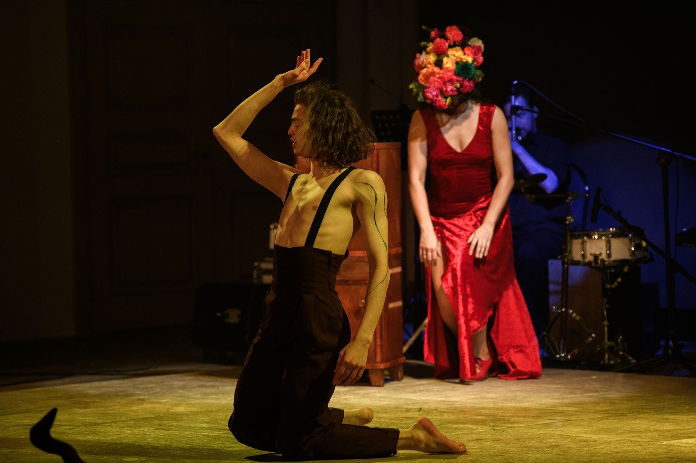 Salvador – афиша