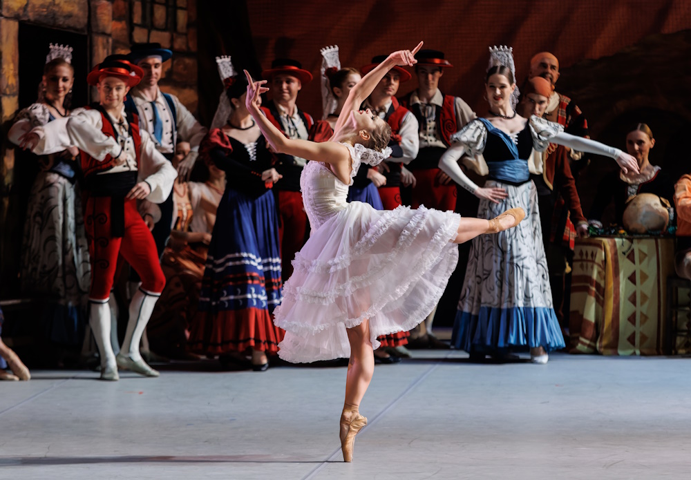 Лауренсия – афиша