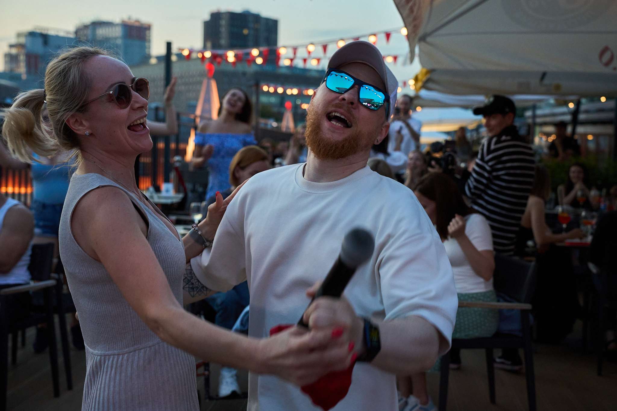 Музыкальное лото со стендап-комиком – афиша