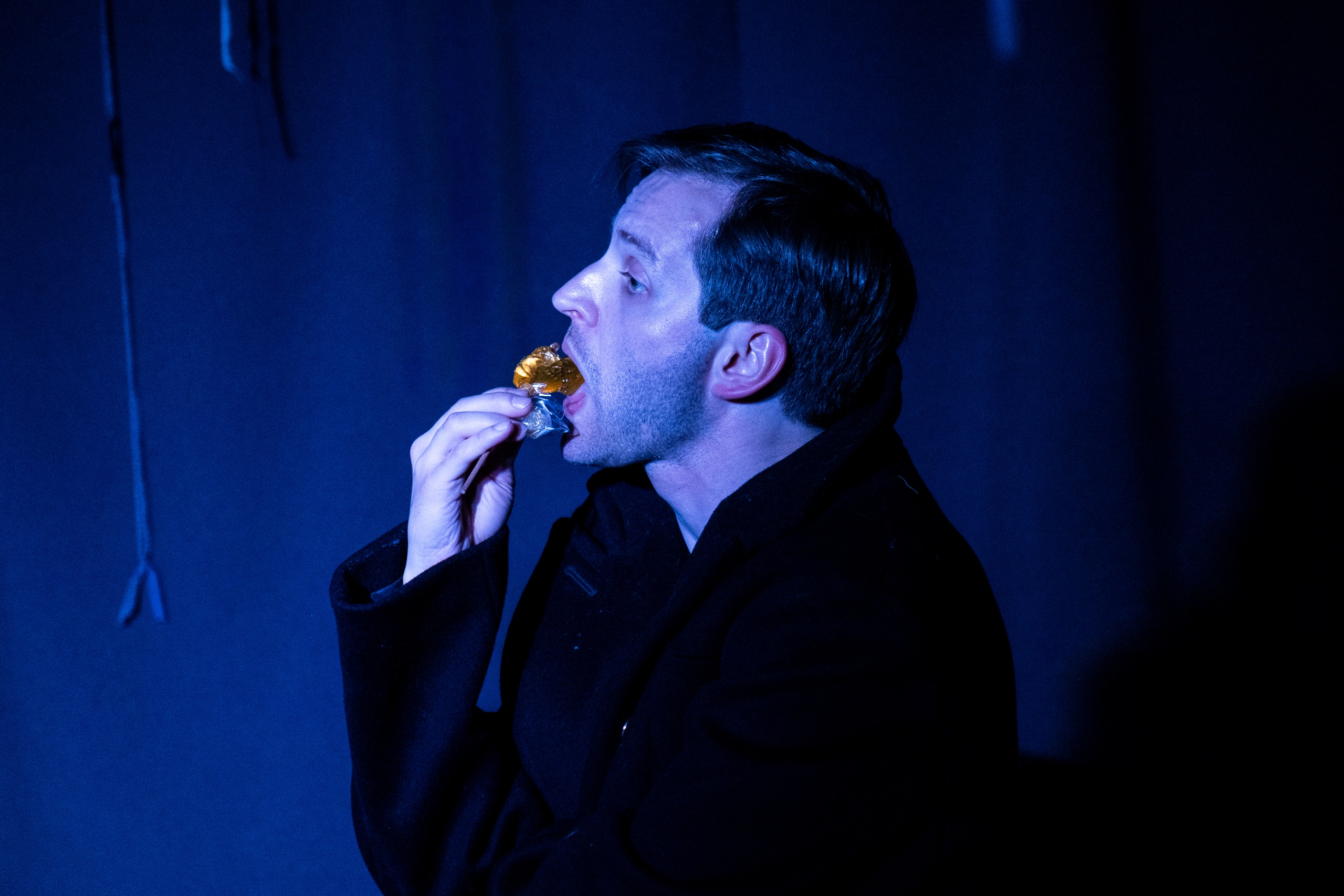 Дэвы – афиша