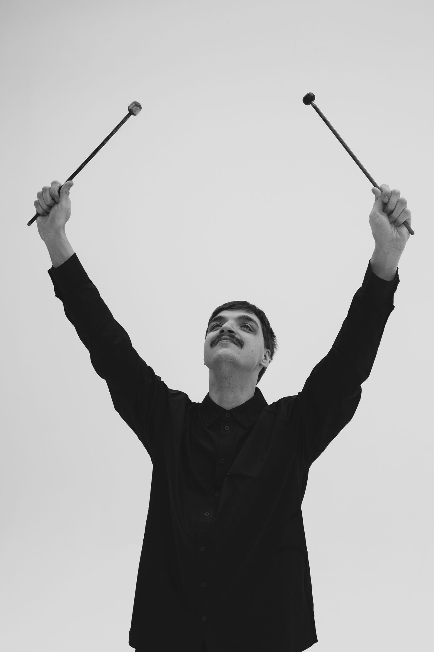 Оркестр «Антон тут рядом» и SymphoCat. Концерт «Звуки, ты, я» – афиша